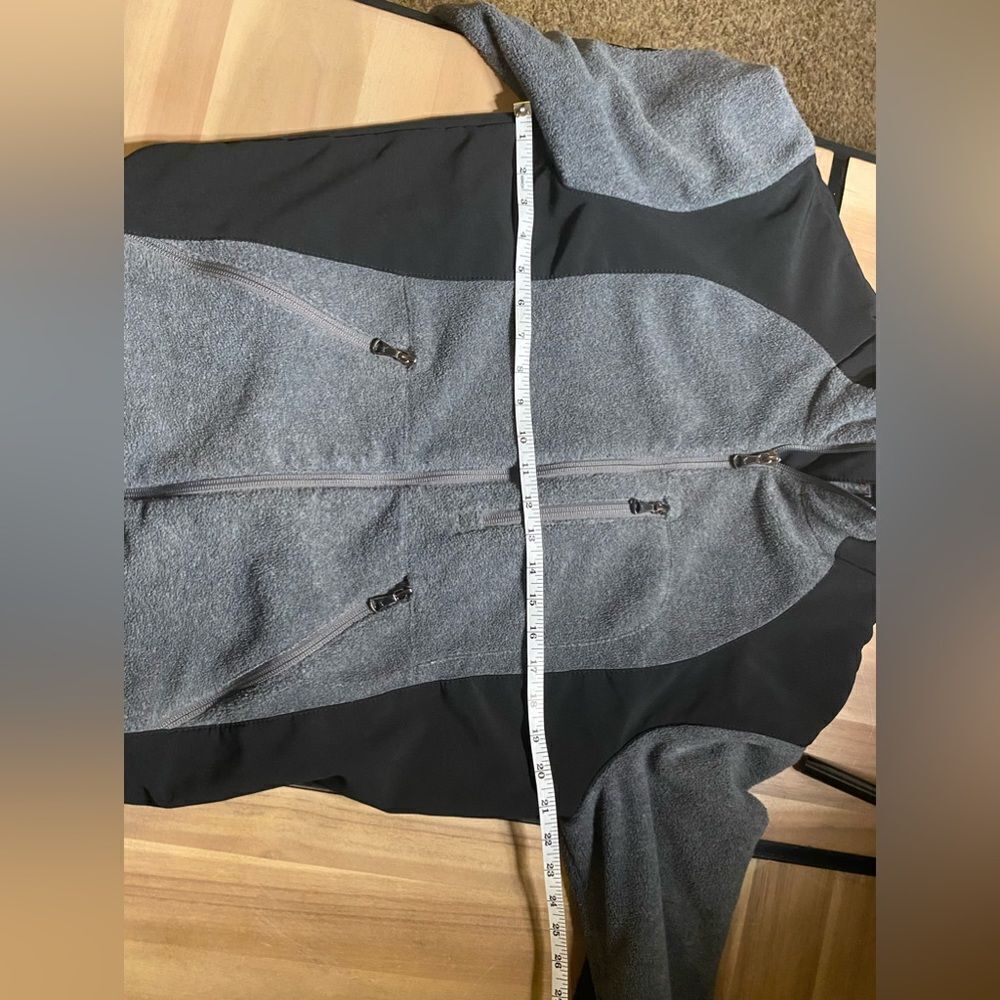 Full zip jacket - Picture 3 of 5